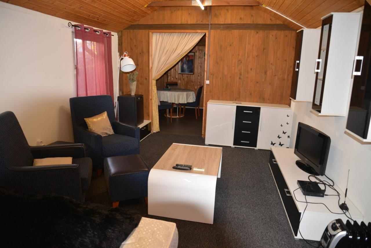 Gaestehaus Kevin Schult Berlin Ngoại thất bức ảnh